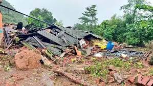 Maharashtra Landslide: रायगढ़ में भूस्खलन से पांच की मौत 100 के करीब लोग दबे मौके पर पहुंचे CM शिंदे